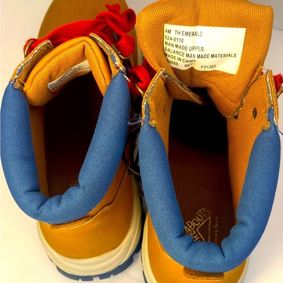 NIB - Thereabouts big boys hiking boots. - Picture 4 of 6